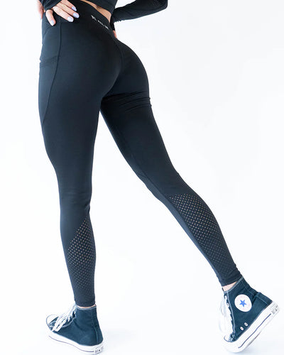 Iron Pulse Lifestyle Pocket Black Yoga Pant *FINAL SALE*