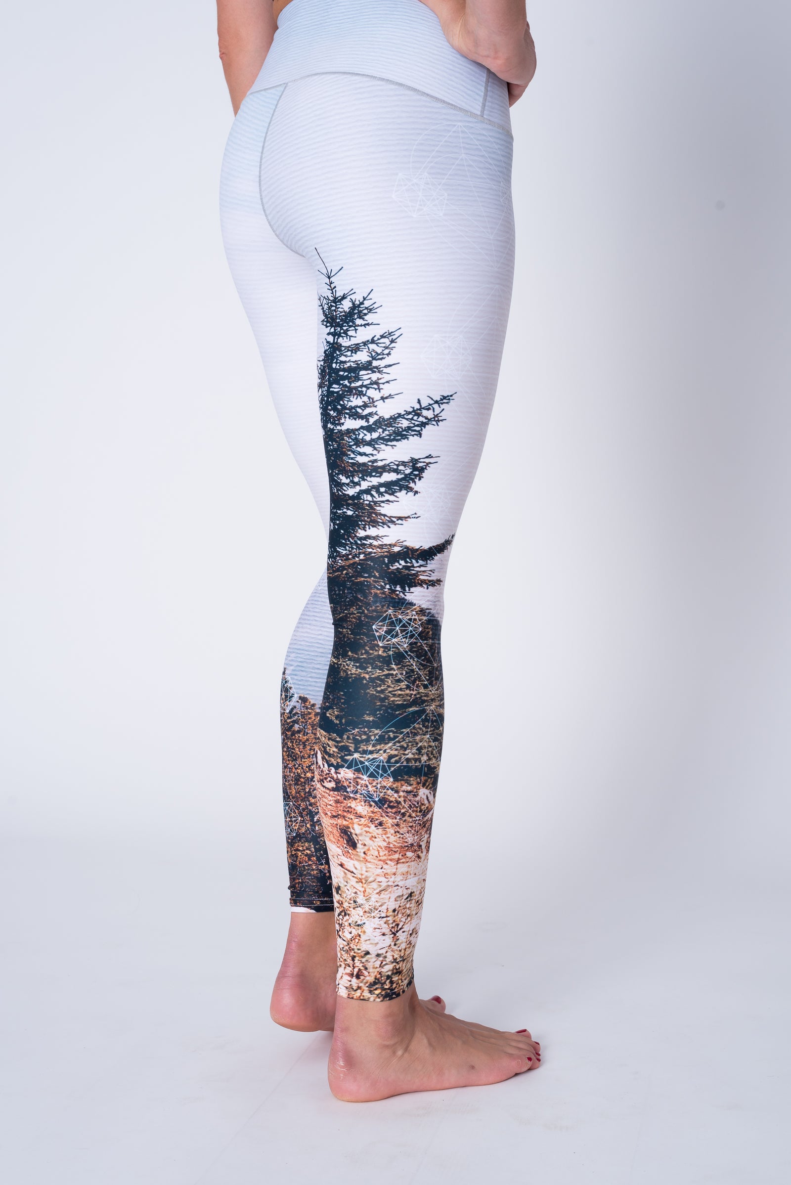 Colorado Threads - Yoga Pants Mountain Vista
